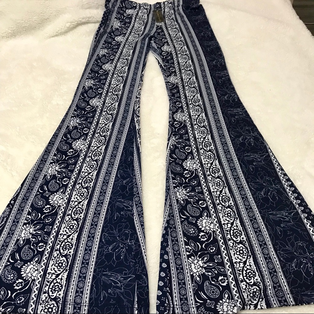 🔖NWT Boho Matching Crop Top and Flare Pants - Picture 5 of 5